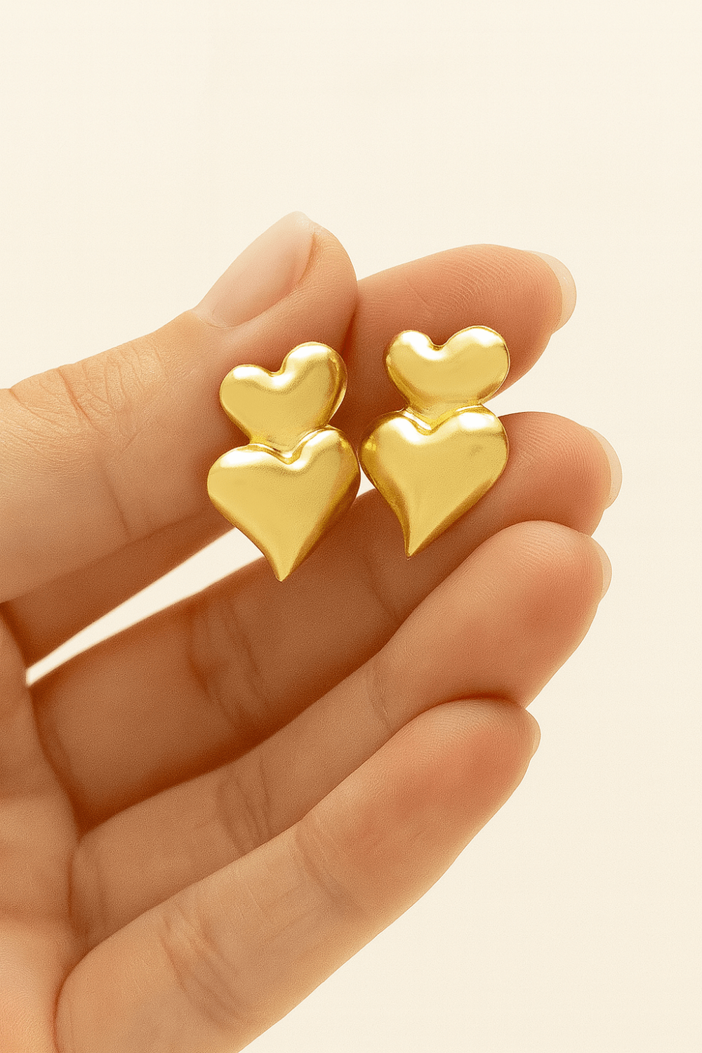 Anti Tarnish Heart Earring - Image 2